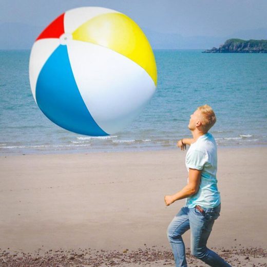 Riesen Strandball