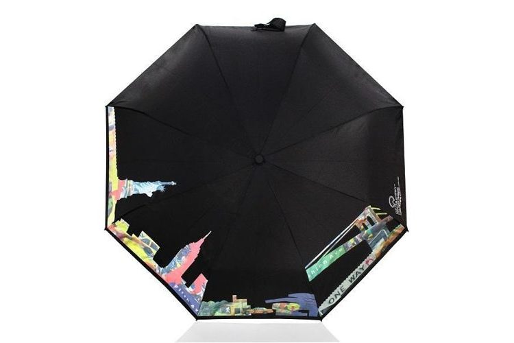 Farbwechselnder Regenschirm