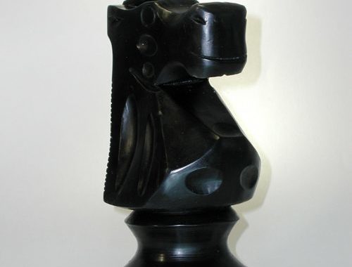 Schachfiguren Kerze Pferd schwarz